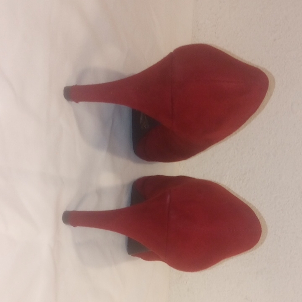 Elegant  Cherey Red Peep-Toe Heels CL BY LAUNDAY - Picture 4 of 7
